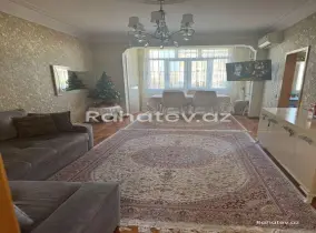 Satılır 2 otaqlı köhnə tikili 55 m², Memar Əcəmi m.