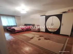 İcarəyə verilir 4 otaqlı köhnə tikili 80 m², Həzi Aslanov q.