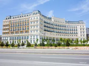 Satılır 3 otaqlı yeni tikili 120 m², Ağ şəhər q.