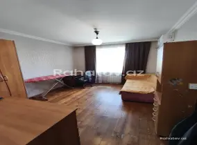 Satılır 3 otaqlı köhnə tikili 85 m², Xalqlar Dostluğu m.