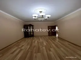 Satılır 3 otaqlı köhnə tikili 80 m², Həzi Aslanov m.