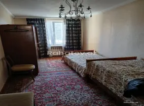 Satılır 2 otaqlı köhnə tikili 50 m², Elmlər Akademiyası m.