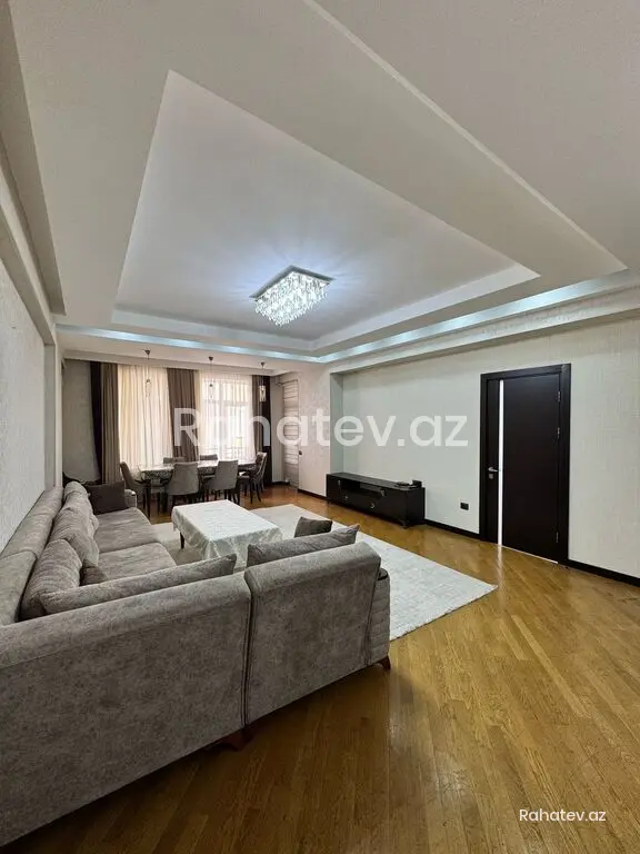 Satılır 3 otaqlı yeni tikili 115 m², 8-ci kilometr q.