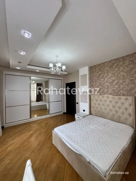 Satılır 3 otaqlı yeni tikili 115 m², 8-ci kilometr q.