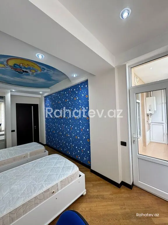 Satılır 3 otaqlı yeni tikili 115 m², 8-ci kilometr q.