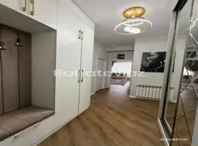 Satılır 3 otaqlı yeni tikili 70 m², Neftçilər m.
