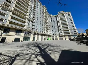 Satılır 3 otaqlı yeni tikili 101 m², 8-ci mikrorayon q.