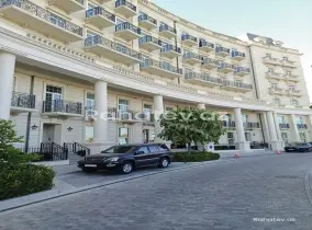 Satılır 6 otaqlı yeni tikili 200 m², Ağ şəhər q.